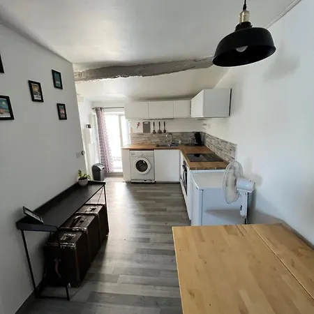 Studio Place De L'Apero Apartment